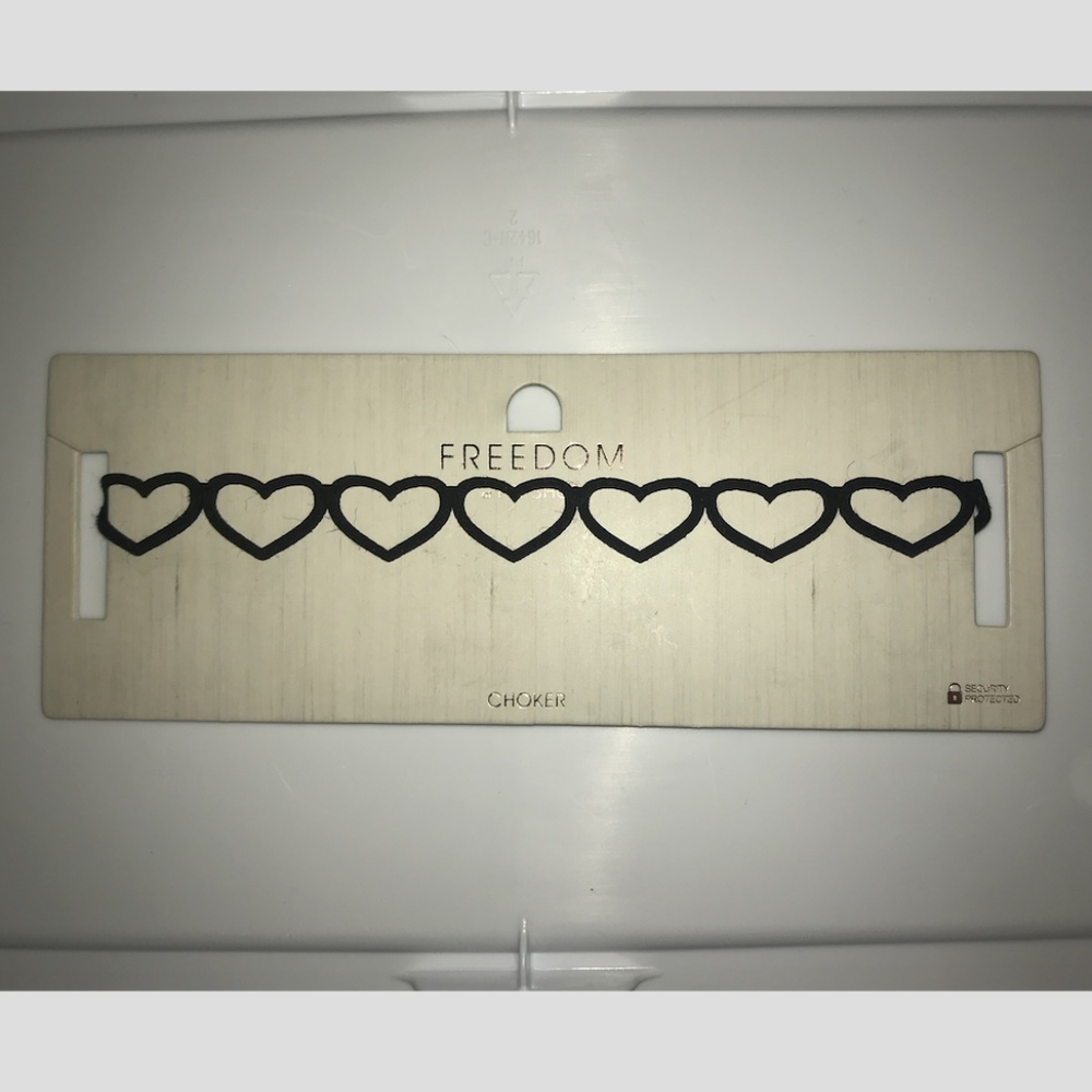 Freedom Collection Heart Choker
